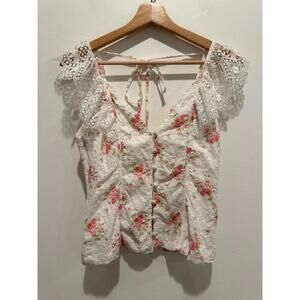 NIGHTCAP CLOTHING Blouse Womens Size XS White Floral V Neck Lace Trim Pearl Butt